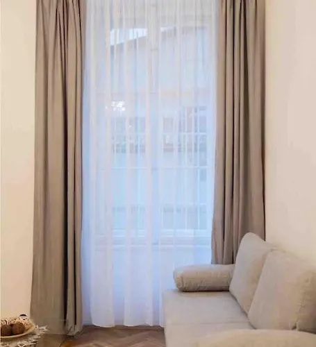 Cozy Flat By Wenceslas Square! דירה פראג